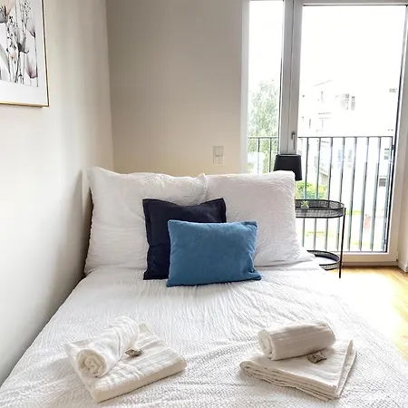 5 Sterne Apartment, Naehe Flughafen Berlin, Wlan Schönefeld