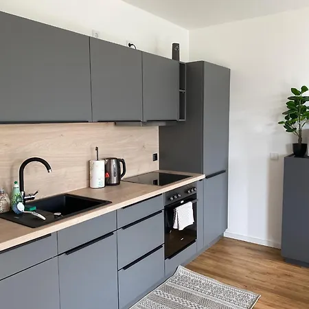 Daire 5 Sterne Apartment, Naehe Flughafen Berlin, Wlan Schönefeld