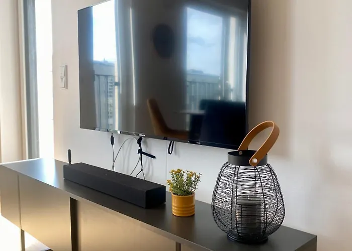 Lejlighed 5 Sterne Apartment, Naehe Flughafen Berlin, Wlan *