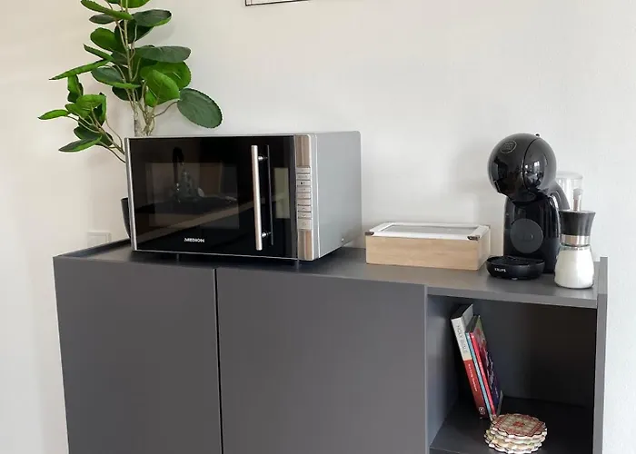 5 Sterne Apartment, Naehe Flughafen Berlin, Wlan شونيفيلد