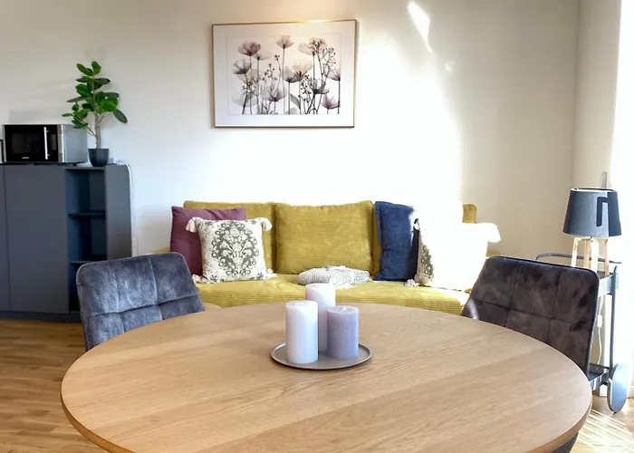 5 Sterne Apartment, Naehe Flughafen Berlin, Wlan * Schönefeld