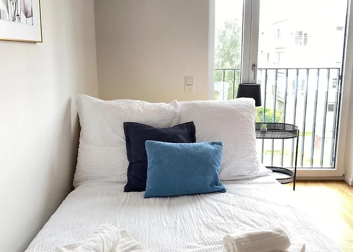 5 Sterne Apartment, Naehe Flughafen Berlin, Wlan Schönefeld